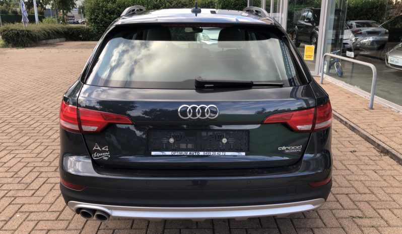 Audi A4 ALLROAD QUATTRO 2.0Tdi S-tronic 163Pk Btw aftrekbaar vol