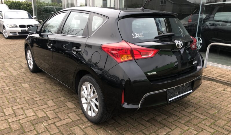 Toyota Auris vol