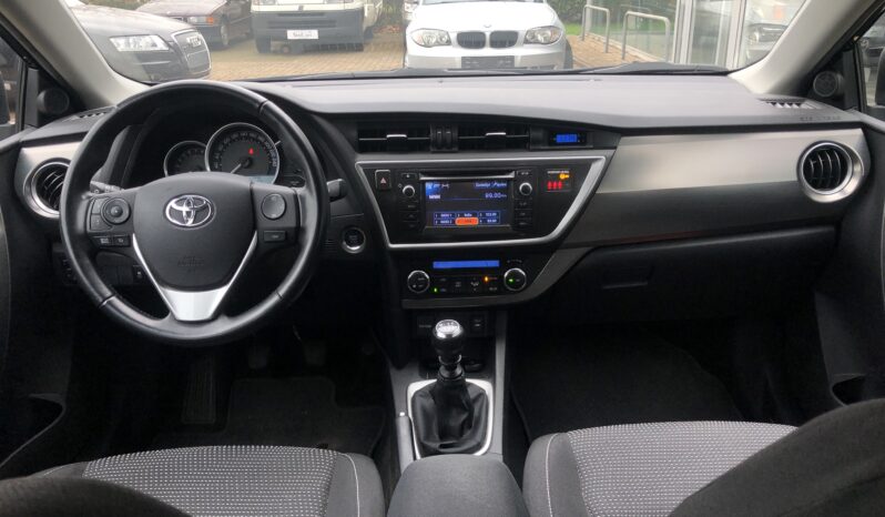 Toyota Auris vol